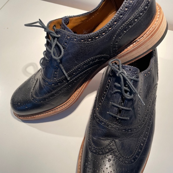Mens dark blue/black  brogue style shoes - Picture 1 of 5